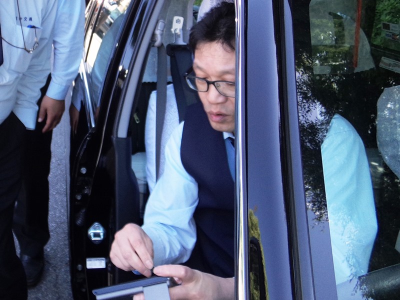 乗務中の島田さん
